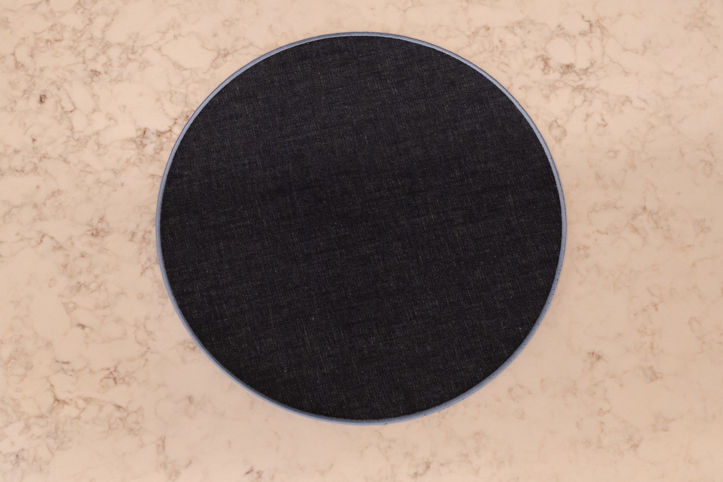 Sottopiatto in denim e lino con bordatura azzurra