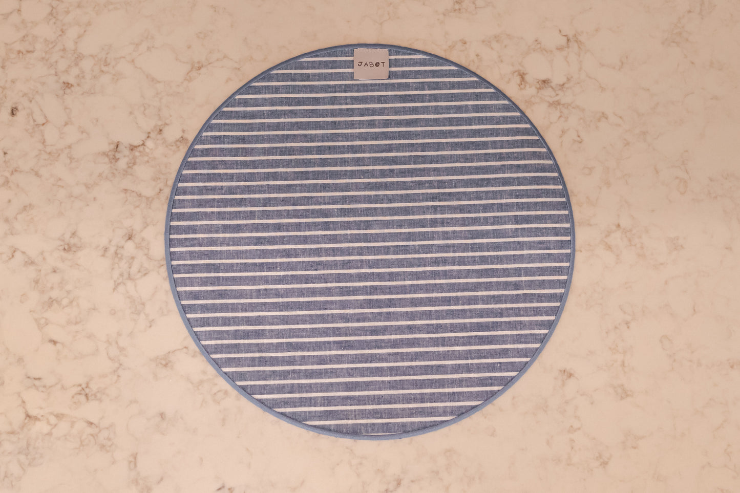 Sottopiatto in denim e lino con bordatura azzurra