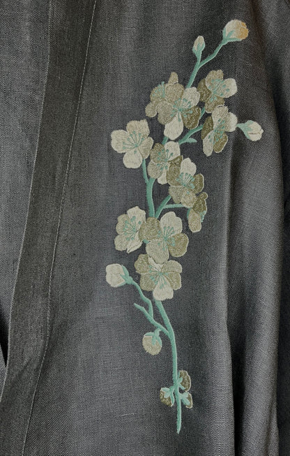 Kimono in lino ricamo fiore di ciliegio