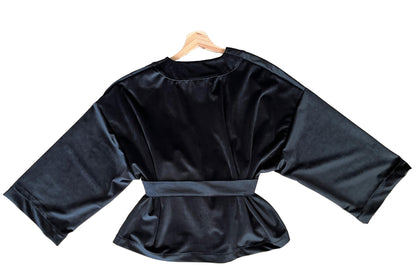 Kimono corto in velluto liscio nero