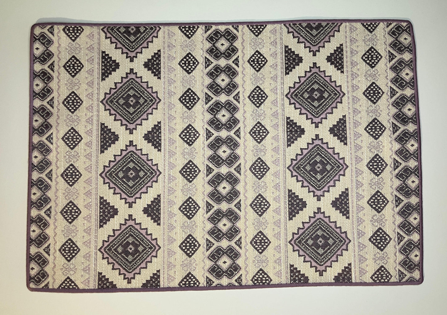 Tovaglietta Jacquard Malva e Avorio