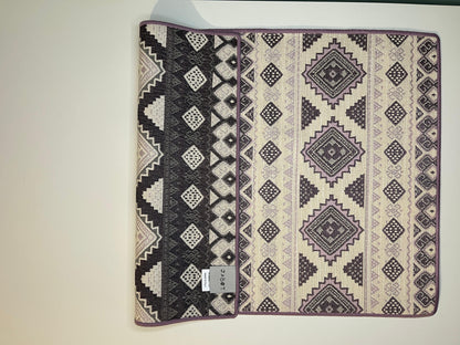Tovaglietta Jacquard Malva e Avorio