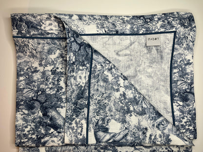 Tovaglia da colazione in lino con stampa e bordo ripiegato